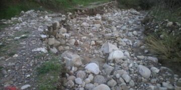 Niente o quasi rimane della strada comunale che attraversa la località “Comunello-Santopolicchio”