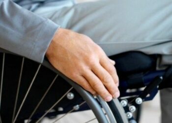 Abusi sessuali su giovane disabile: arrestate 4 persone