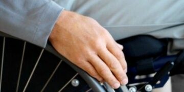 Abusi sessuali su giovane disabile: arrestate 4 persone