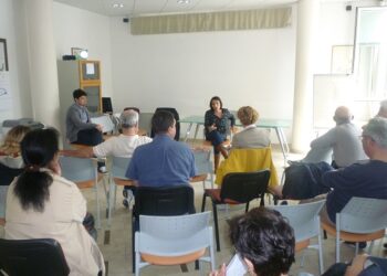 Concorso per Assistenti Sociali a Tempo Indeterminato, retribuzione mensile 2000 euro