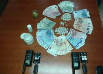 Cassano all’Ionio, smantellata piazza di spaccio: 5 arresti