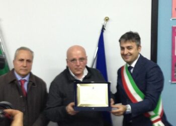 Villapiana, encomio solenne a Mario Oliverio