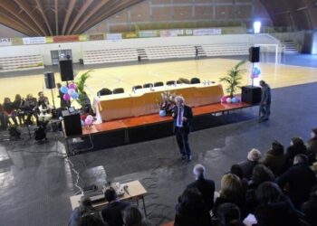 La famiglia luogo primario di educazione ai valori umani