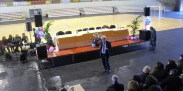 La famiglia luogo primario di educazione ai valori umani