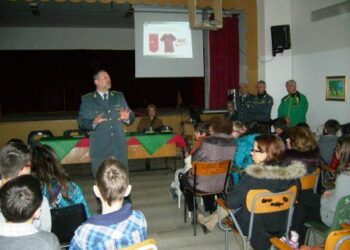 Legalita’, le Fiamme Gialle incontrano gli studenti di Ricadi