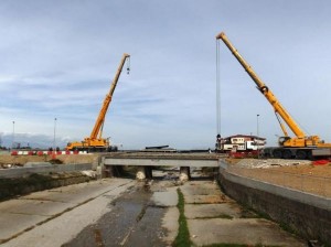 Gru sul ponte Citrea a Rossano