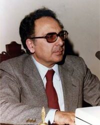 Anomali cattolici in politica: Rosario Chiriano