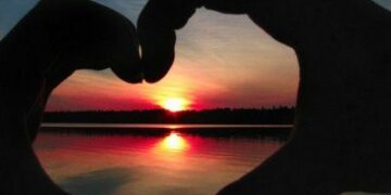 La poesia di Palmina Barletta ‘Attimi’ d’amore