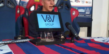 Serie B, un Crotone dormiente ingigantisce lo Spezia