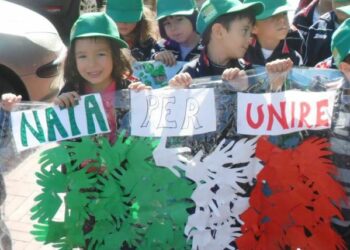 ‘Mai piu’ divisi’, i baby festeggiano l’Unita’ d’Italia