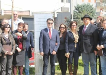 Giornata mondiale della Poesia, a Rossano installata la ‘Luce del Sud’