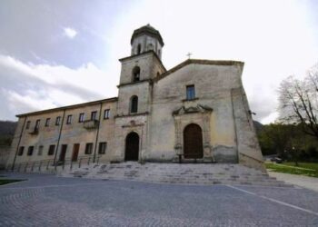 Lavori Santuario Santa Spina, ‘Vivere Petilia’ risponde al sindaco
