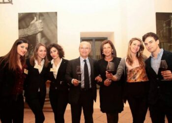 Senatore porta il Ciro’ all’Enoteca Regionale di Cosenza