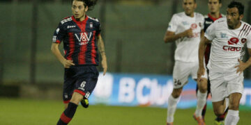 Serie B trentesima giornata Crotone – Bari, stadio Ezio Scida sabato 22 marzo ore 15.00