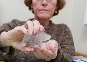 Corretta assunzione dei farmaci, convegno a Crotone
