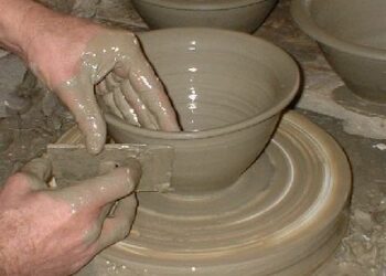 Laboratorio ceramica a Rende, M5S scrive al commissario prefettizio