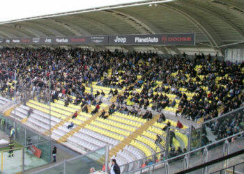 Serie B, quarta sconfitta consecutiva del Crotone in trasferta