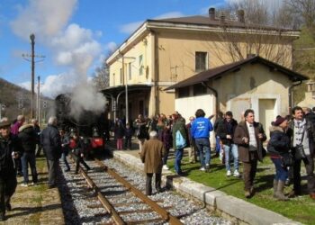 Viaggio nel tempo, il treno a vapore Cosenza-Rogliano