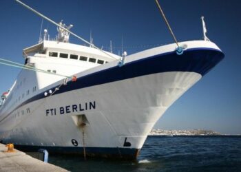 Vibo accoglie la nave da crociera con i 350 cicloturisti