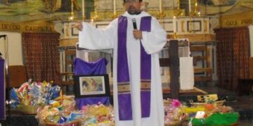 Ciro’ Marina, i bambini dell’asilo al precetto pasquale di Don Gianni