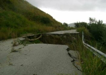 Ripristino strada Strongoli-SS106, pubblicato il bando per i lavori