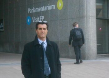 Pesca novellame, stop da Bruxelles: pescatori cirotani al Parlamento Europeo