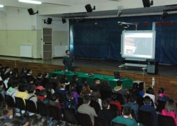 GdF, concluso nel crotonese progetto ”Educazione alla legalita’ economica”