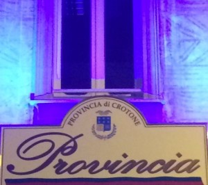 Palazzo provinciale in blu