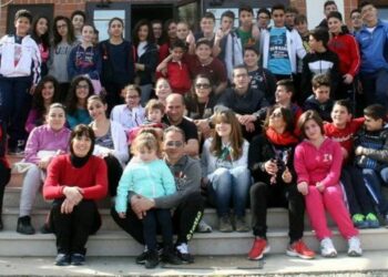 Una domenica in piscina, non solo nuoto…