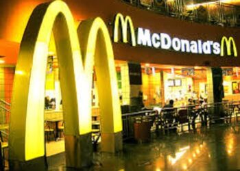 McDonald’s Lavoro per Hostess, Manager e Studenti part-time. Mensile da 814 a 2036 euro più Bonus