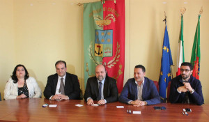 conferenza stampa per carnì