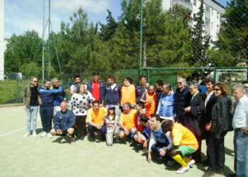 Gli atleti dell’F.C. Crotone per ‘un giorno per la nostra citta”