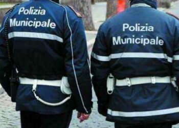 Concorsi per Diplomati: Agenti di Polizia ed Istruttori in vari Comuni Italiani