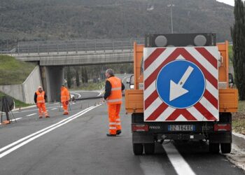Concorsi Anas con Licenza Media per Operai ed Addetti alla sorveglianza strade