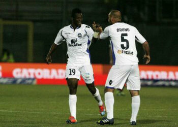 Serie B sconfitto il Crotone dal Latina con l’uomo in meno