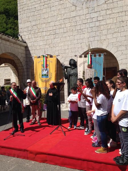 Santa Rita, delegazione cariatese a Cascia