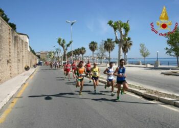 Podismo, i Vvf di Belluno vincono la corsa ‘Madonna di Capocolonna’