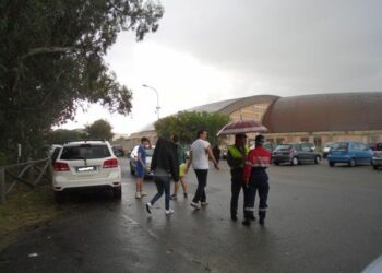 Ciro’ Marina, primo maggio sotto la pioggia: concerto rinviato