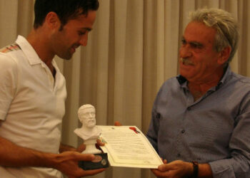 Play-off, il sindaco di Crotone Vallone: grazie magnifici ragazzi rossoblu’