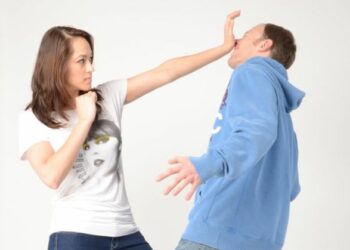 Violenza sulle donne, il Comune di Isola paga il corso di autodifesa