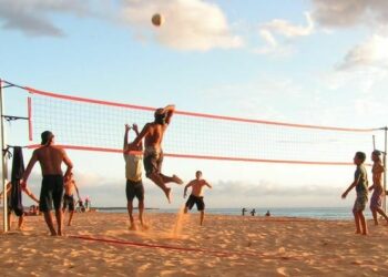 ‘Non solo Sport’, l’8 maggio a Crotone 400 studenti in spiaggia