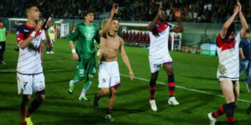 Serie B, Crotone: missione compiuta, giocherà i play-off