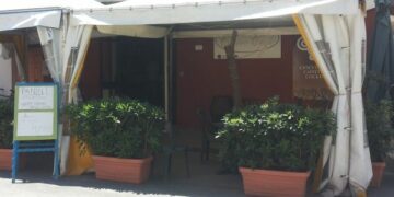 Ciro’ Marina, furto in un bar nella notte: ladri trovano anello d’oro con rubino