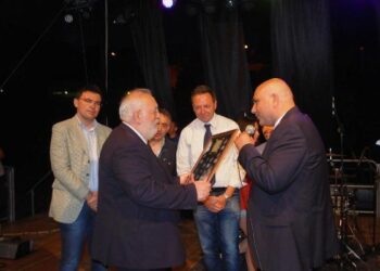 Unical, Rotaract Club Rende dona defibrillatore al Cus