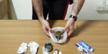 Crotone, arrestato 21enne per spaccio di marijuana