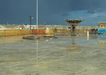 Ciro’ Marina, incendio distrugge la giostra nel porto