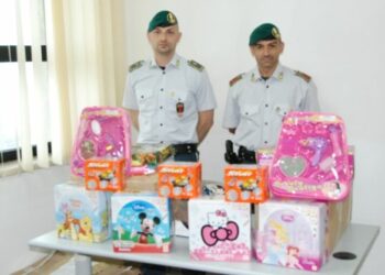 Prodotti senza marchio ‘CE’, maxi sequestro a Crotone