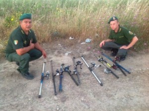 Sequestro canne da pesca