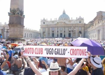 Motoclub Ugo Gallo di Crotone partecipa ad incontro con Papa