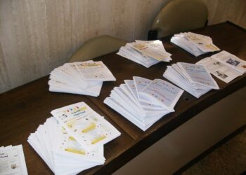 La presentazione del giornalino scolastico ‘Io, tu, noi…l’Anna Frank’